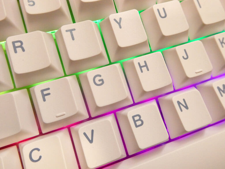 【PRレビュー】EPOMAKER TH108 PRO メカニカルキーボード