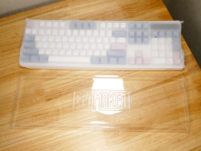 【PRレビュー】EPOMAKER TH108 PRO メカニカルキーボード