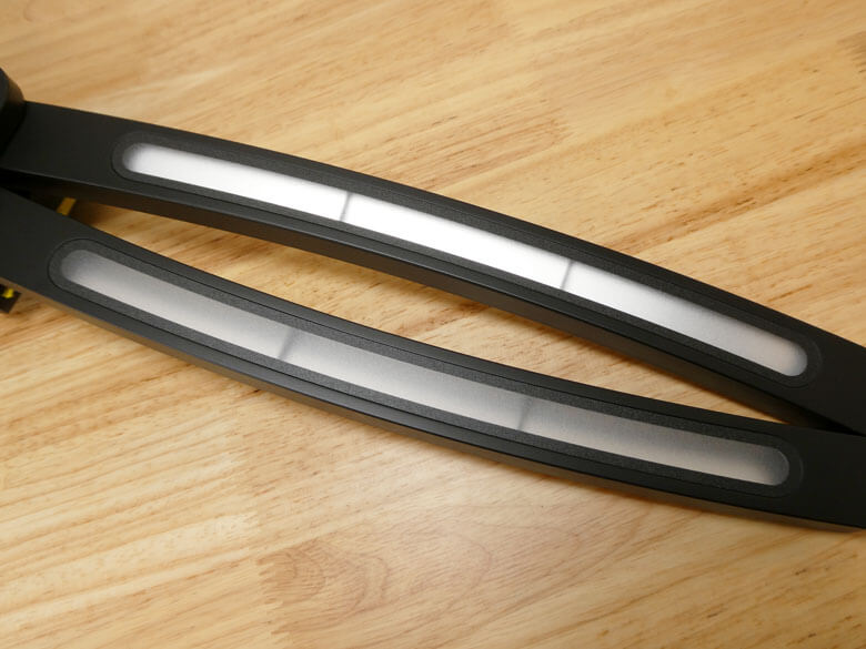 【PRレビュー】Quntis Curved Plus モニターライト 曲面モニター用